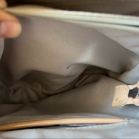 Backpack - Picture 7 of 7